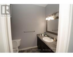 5 - 1430 HIGHBURY AVENUE N - 17