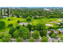 653 VISCOUNT ROAD - 3