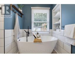 190 VANCOUVER STREET - 16