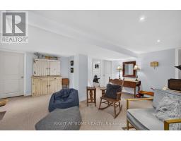 24 TWEEDSMUIR AVENUE - 18