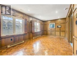 W45 - 1500 VENETIAN BOULEVARD - 12
