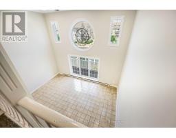 W45 - 1500 VENETIAN BOULEVARD - 32
