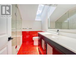 W45 - 1500 VENETIAN BOULEVARD - 44