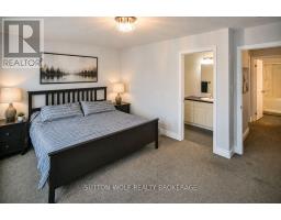 54 ABBOTT STREET - 13