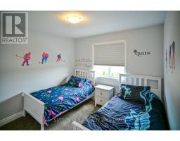 54 ABBOTT STREET - 17