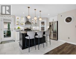 10 BIRCHALL LANE - 20