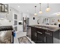 10 BIRCHALL LANE - 25