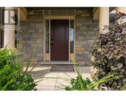 10 BIRCHALL LANE - 6