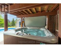 26 EARLSCOURT TERRACE - 43