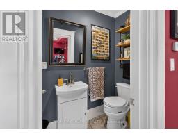 327 WELLINGTON STREET - 16