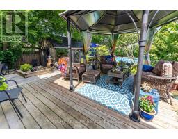 327 WELLINGTON STREET - 34
