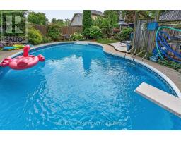 327 WELLINGTON STREET - 4