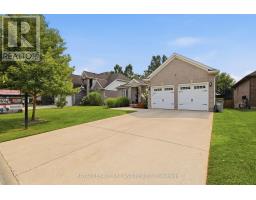 57 CAVERHILL CRESCENT - 2