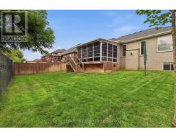 57 CAVERHILL CRESCENT - 32