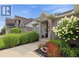57 CAVERHILL CRESCENT - 4