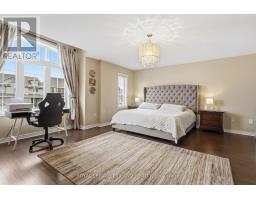860 KETTLERIDGE STREET - 24