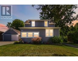 27 DENGATE CRESCENT - 2