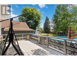 27 DENGATE CRESCENT - 36