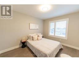 3354 MERSEA STREET - 40