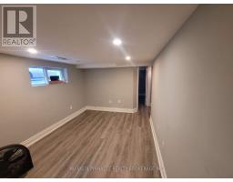 572 OXFORD STREET E - 14
