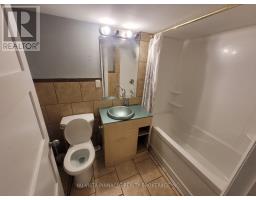 572 OXFORD STREET E - 16