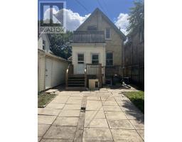 572 OXFORD STREET E - 19