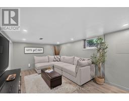 19 GARDEN AVENUE - 20