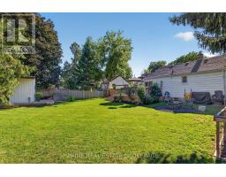 19 GARDEN AVENUE - 35