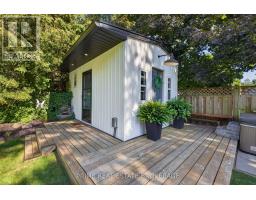 19 GARDEN AVENUE - 36