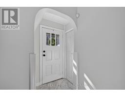 19 GARDEN AVENUE - 4