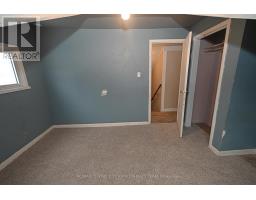 10 HENRY STREET - 11