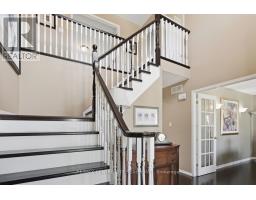 72 ROBINSON LANE - 23