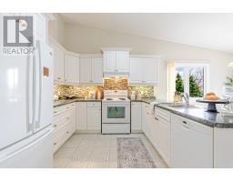 7 - 620 THISTLEWOOD DRIVE - 6