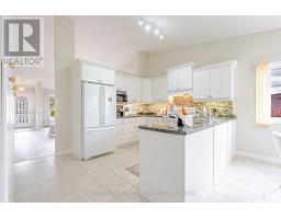 7 - 620 THISTLEWOOD DRIVE - 7