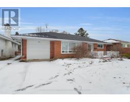 22 QUEENSTON CRESCENT - 1