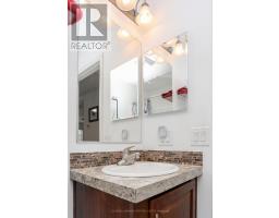 A17 - 4838 SWITZER DRIVE - 21