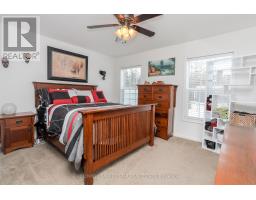A17 - 4838 SWITZER DRIVE - 22