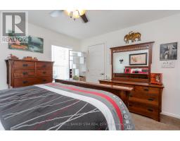 A17 - 4838 SWITZER DRIVE - 23