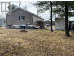 A17 - 4838 SWITZER DRIVE - 29