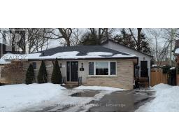 21 ARCADIA CRESCENT - 1