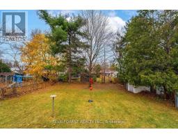 1466 TRAFALGAR STREET - 28