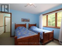 10441 PINETREE DRIVE - 27