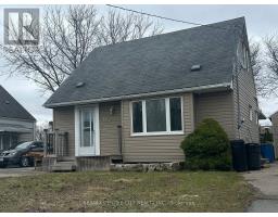 11 PARKSIDE DRIVE - 1
