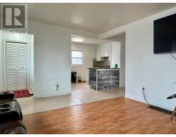11 PARKSIDE DRIVE - 4