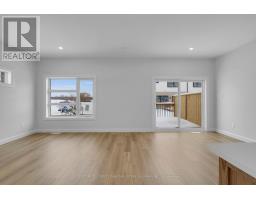 39 - 2700 BUROAK DRIVE - 10