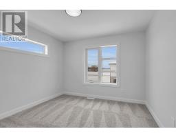 39 - 2700 BUROAK DRIVE - 19