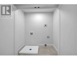39 - 2700 BUROAK DRIVE - 22
