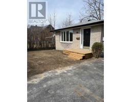 30 BASELINE ROAD E - 39