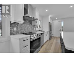 30 BASELINE ROAD E - 7