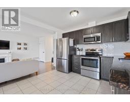 73 YVONNE CRESCENT - 18